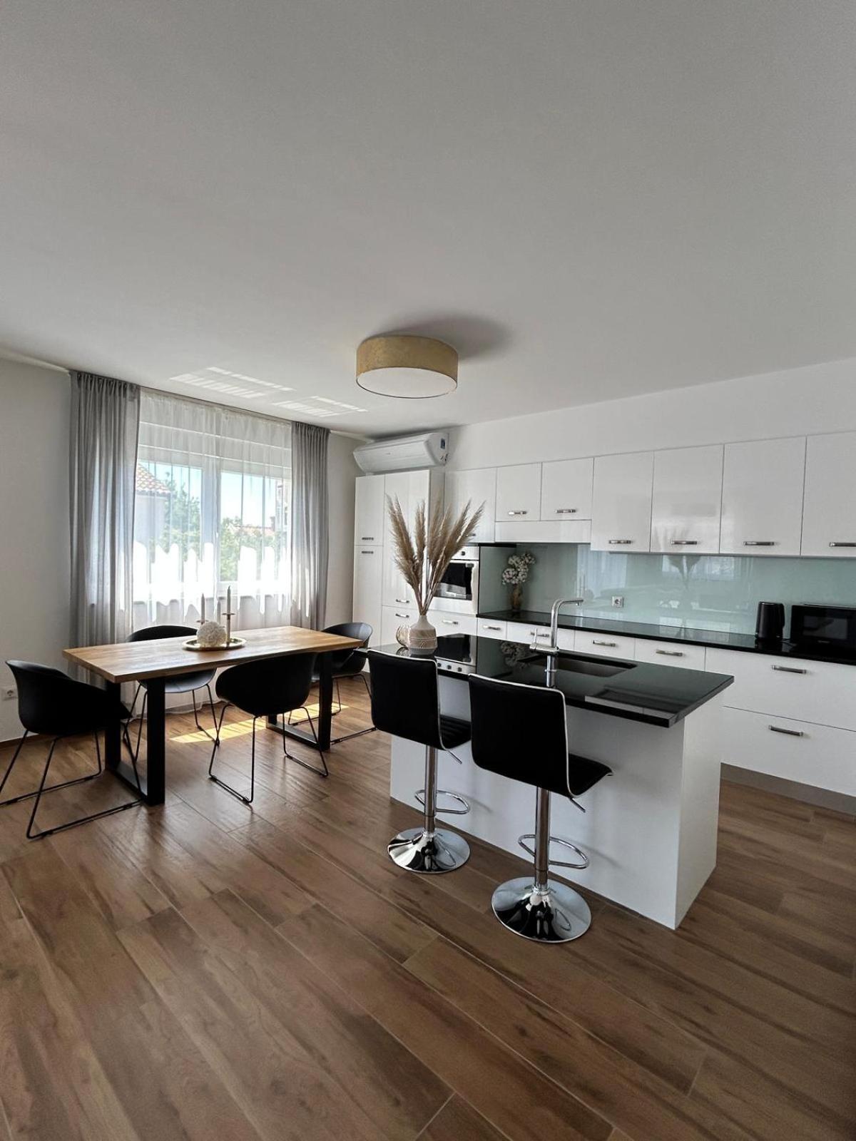 Apartman Rada Kraljevica Exterior foto